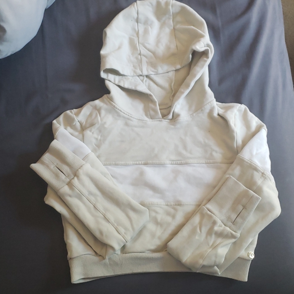 Buffbunny cropped hoodie